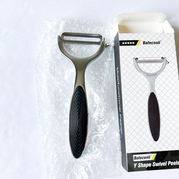 Potato Vegetable Peeler for Kitchen - Built In Blemish Remover - Great for Apple - Picture 3 of 3